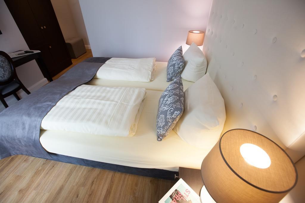 Hotel Rheinischer Hof Bad Soden Bad Soden am Taunus Eksteriør bilde